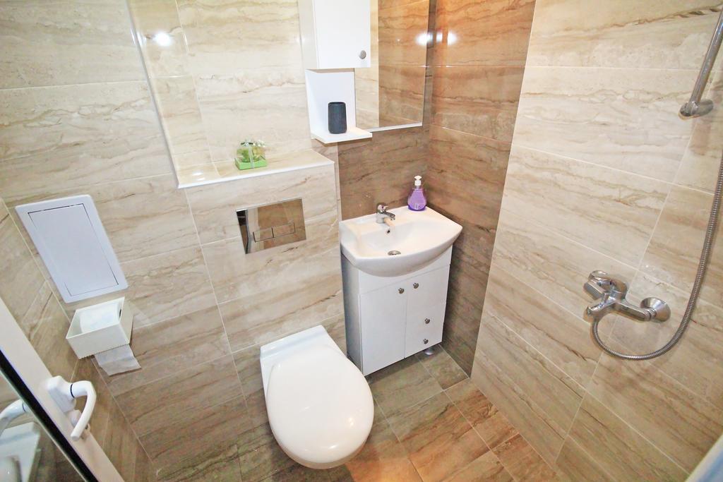 Lilly Apartments Пловдив Экстерьер фото